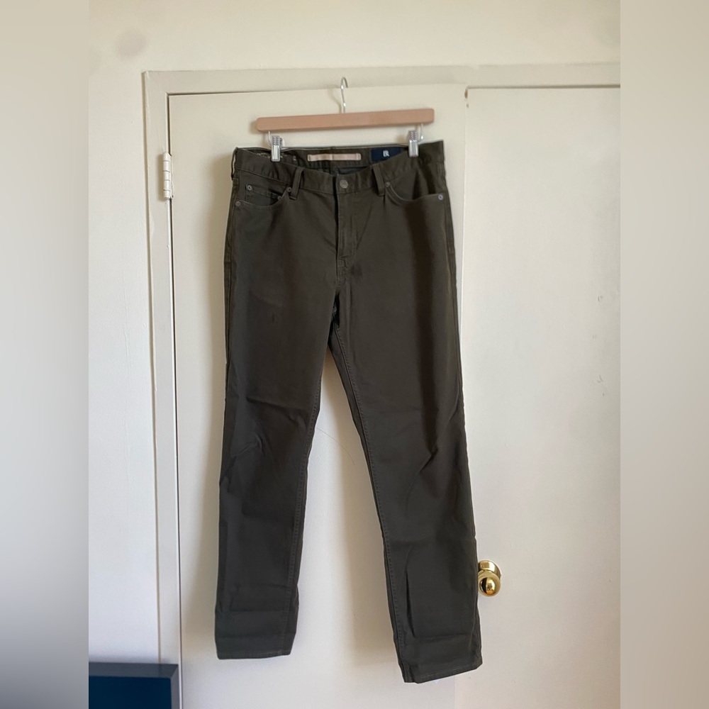 Banana Republic Men’s Chinos